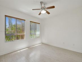 16135 Emerald Estates Dr 166, Weston FL 33331