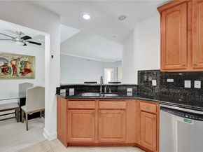 16135 Emerald Estates Dr 166, Weston FL 33331