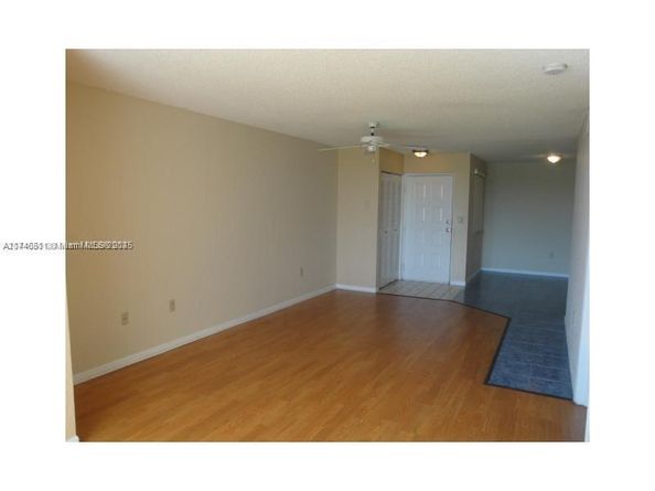 Undisclosed Address #A11746511, Oakland Park FL 33309