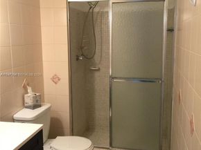 2821 N Miami Beach Blvd 4M, North Miami Beach FL 33160