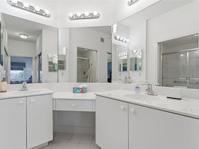 7765 Yardley Dr 313, Tamarac FL 33321