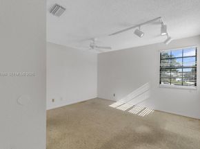 8209 Waterford Ave, Tamarac FL 33321