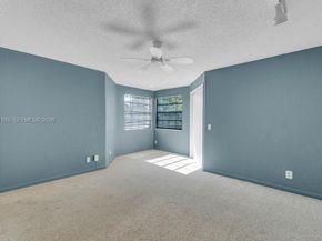 8209 Waterford Ave, Tamarac FL 33321