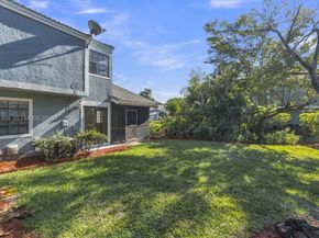 8209 Waterford Ave, Tamarac FL 33321