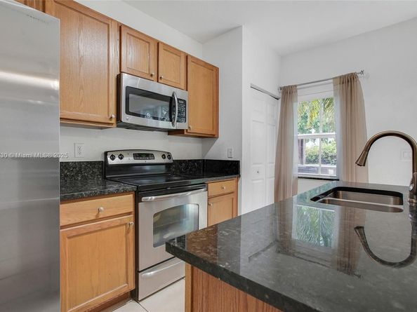 2621 SW 120th Ter 2032, Miramar FL 33025