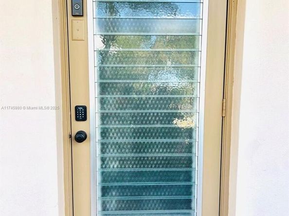 10332 Sunrise Lakes Blvd 103, Sunrise FL 33322