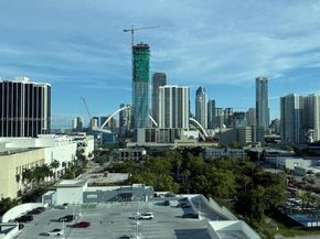 275 NE 18th St 1405, Miami FL 33132