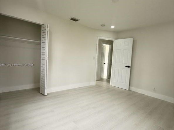 4529 SW 24th St, Fort Lauderdale FL 33317