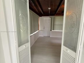 4529 SW 24th St, Fort Lauderdale FL 33317