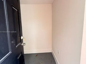 4529 SW 24th St, Fort Lauderdale FL 33317