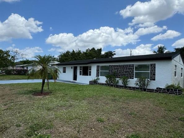 4529 SW 24th St, Fort Lauderdale FL 33317