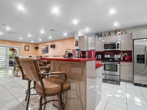 5297 NW 190th Ln, Miami Gardens FL 33055