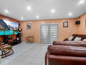 5297 NW 190th Ln, Miami Gardens FL 33055