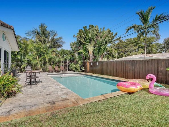 5230 NE 20th Ave, Fort Lauderdale FL 33308