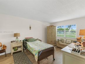 1101 SW 128th Ter 204C, Pembroke Pines FL 33027