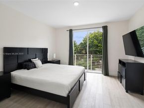 1020 NE 17th Terrace 1020, Fort Lauderdale FL 33304