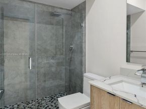 1020 NE 17th Terrace 1020, Fort Lauderdale FL 33304
