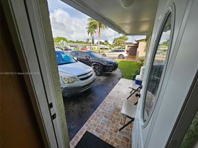 9590 NW 21st Mnr, Sunrise FL 33322