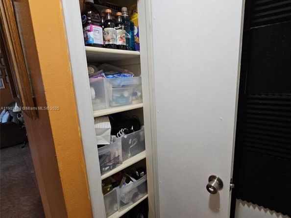 9590 NW 21st Mnr, Sunrise FL 33322