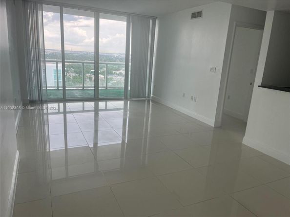 1861 NW S River Dr 2601, Miami FL 33125