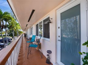 1000 SW 11th Ave 17E, Hallandale Beach FL 33009