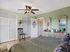 1000 SW 11th Ave 17E, Hallandale Beach FL 33009