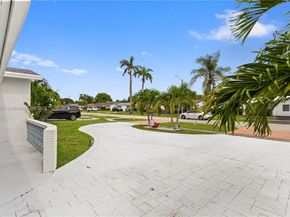 4515 Jackson St, Hollywood FL 33021