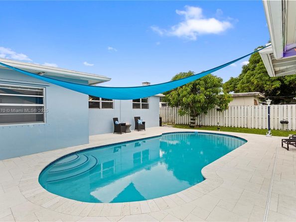 4515 Jackson St, Hollywood FL 33021