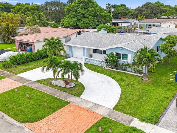4515 Jackson St, Hollywood FL 33021
