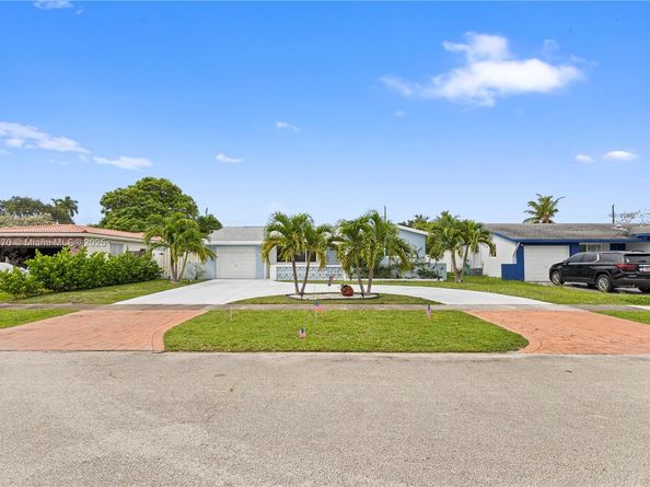 4515 Jackson St, Hollywood FL 33021
