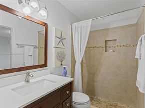4515 Jackson St, Hollywood FL 33021