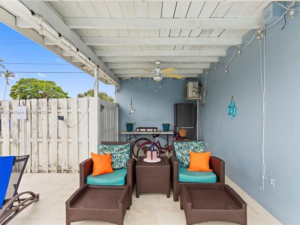 4515 Jackson St, Hollywood FL 33021