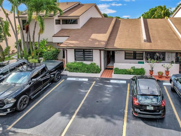 12213 SW 24th Ter 19, Miami FL 33175