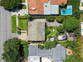 608 SW 26 Roads, Miami FL 33129