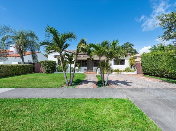 608 SW 26 Roads, Miami FL 33129