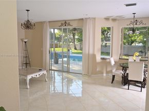 6777 NW 44th Ct, Coral Springs FL 33067