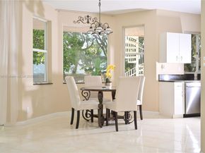 6777 NW 44th Ct, Coral Springs FL 33067