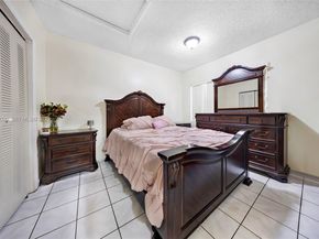 287 NW 31st St, Miami FL 33127