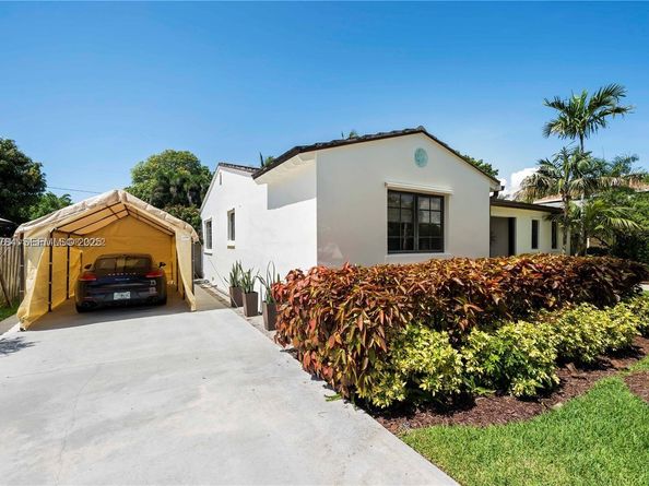 436 28th St, West Palm Beach FL 33407