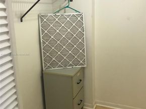 1101 Colony Point Cir 206, Pembroke Pines FL 33026