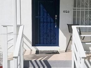 1020 SW 33rd Ave, Miami FL 33135