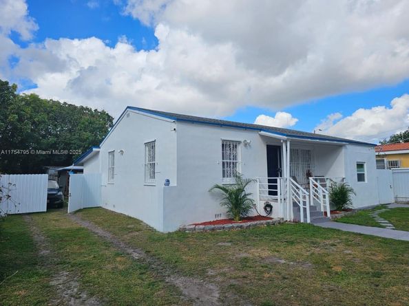 1020 SW 33rd Ave, Miami FL 33135