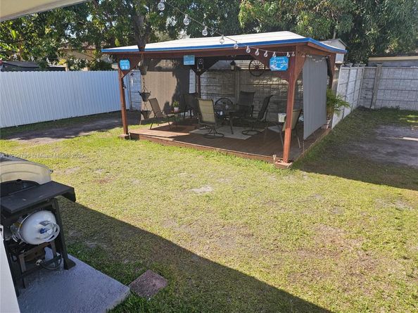1020 SW 33rd Ave, Miami FL 33135