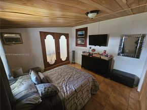 1020 SW 33rd Ave, Miami FL 33135