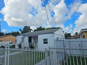 1020 SW 33rd Ave, Miami FL 33135