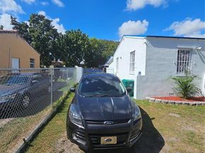 1020 SW 33rd Ave, Miami FL 33135