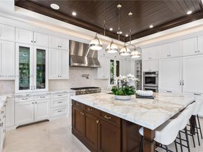 821 Solar Isle Dr, Fort Lauderdale FL 33301