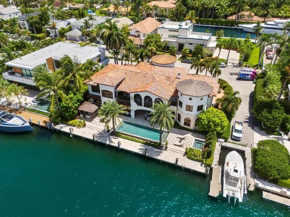 821 Solar Isle Dr, Fort Lauderdale FL 33301