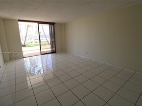 13499 Biscayne Blvd 404, North Miami FL 33181