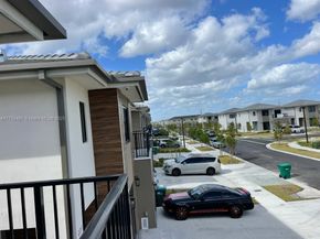 302 NW 11th Ct, Florida City FL 33034